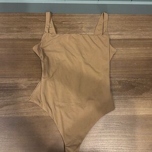 SKIMS Fits Everybody Square Neck Bodysuit